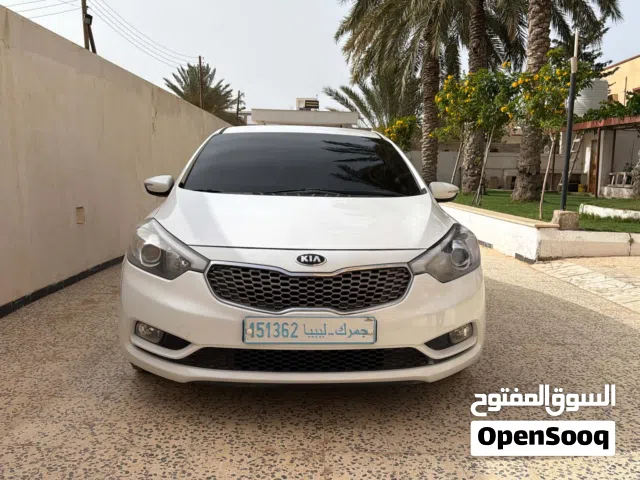 2014 كيا K3 EX