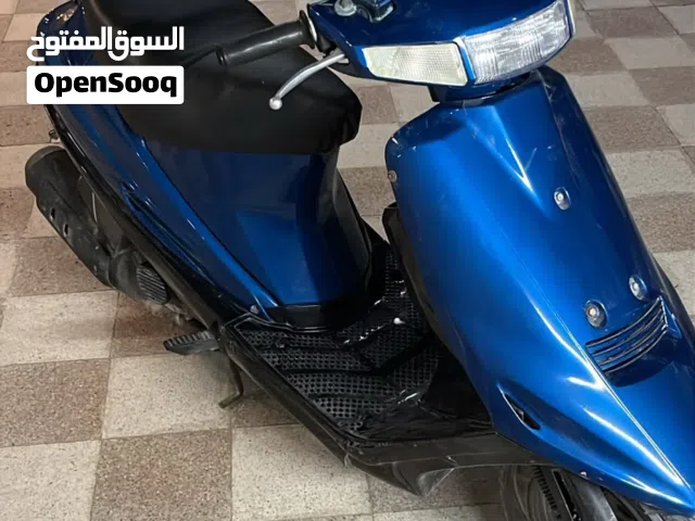 للبيع دراجه 100cc نضيف