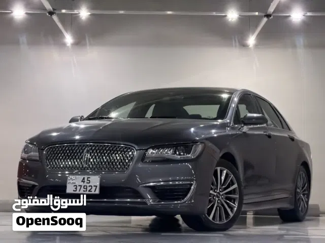 2017 Lincoln MKZ Standard
