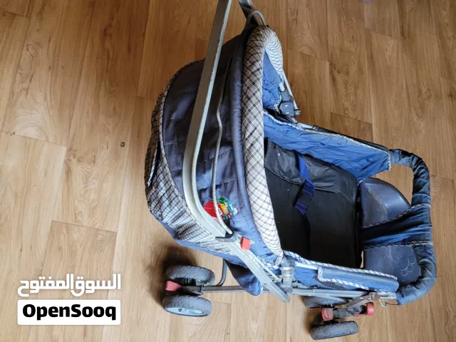 عربية أطفال 4 عجلات قوية حديد أصلي – مستعملة نظيفة جدًا بحالة ممتازة ستولر/عربة بيبي آمنة وثابتة