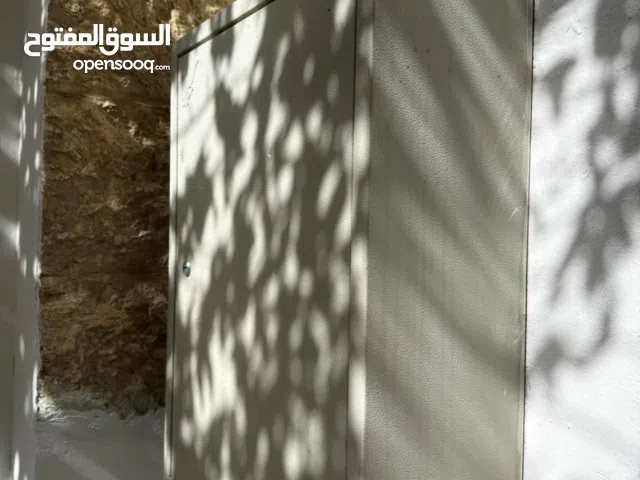 صندوق مفصل لشاحن السيارة