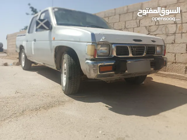 نيسان بكم غمارتين