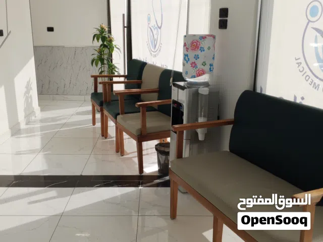 طقم كراسي استقبال فاخر للبيع