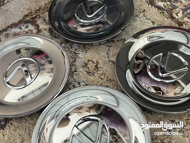 Other 16 Wheel Cover in Al Sharqiya