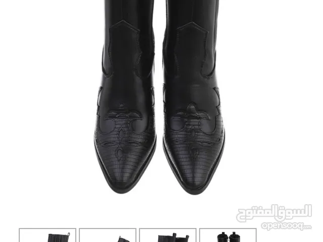 Black With Heels in Tanger