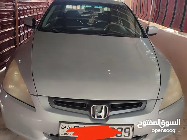 هوندا اكورد 2005