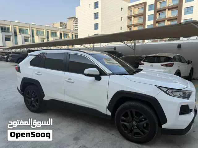 Used Toyota RAV 4 in Dubai