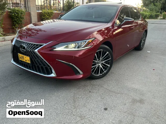 Used Lexus ES in Muscat