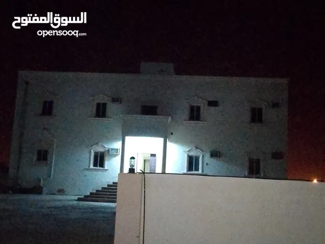 140 m2 2 Bedrooms Apartments for Rent in Dhofar Thumrait