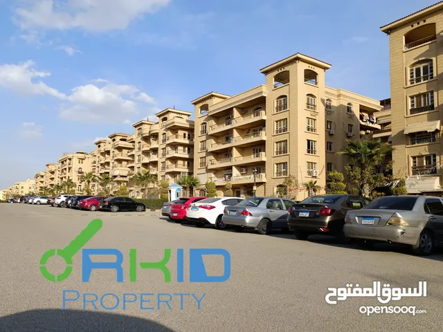380 m2 4 Bedrooms Apartments for Sale in Giza 6th of October