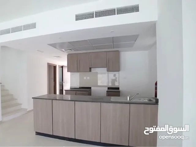156 m2 3 Bedrooms Villa for Sale in Abu Dhabi Al Samha