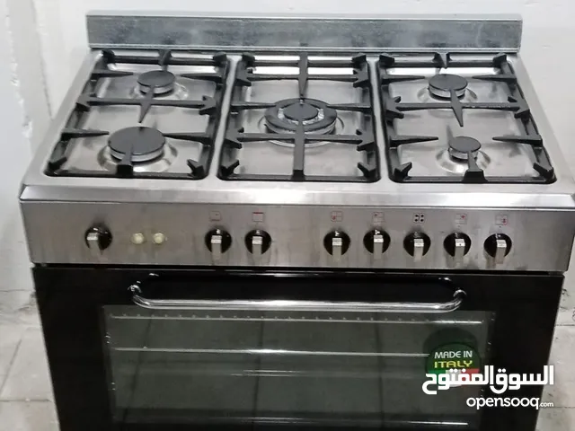 طباخ إيطالي خمسه شعلة استعمال خفيف مقاس 60×90 إشعال زاتي  وشوايه الدجاج تعمل