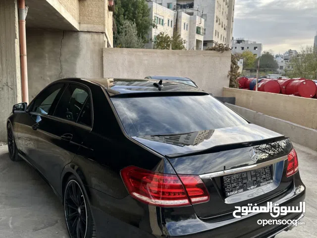 مرسيدس E200