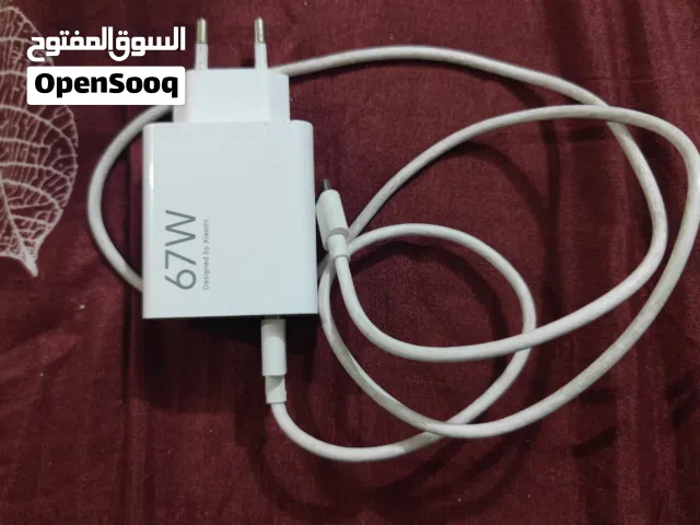 للبيع شاحنه شاومي 67واط اصليه نظيفه