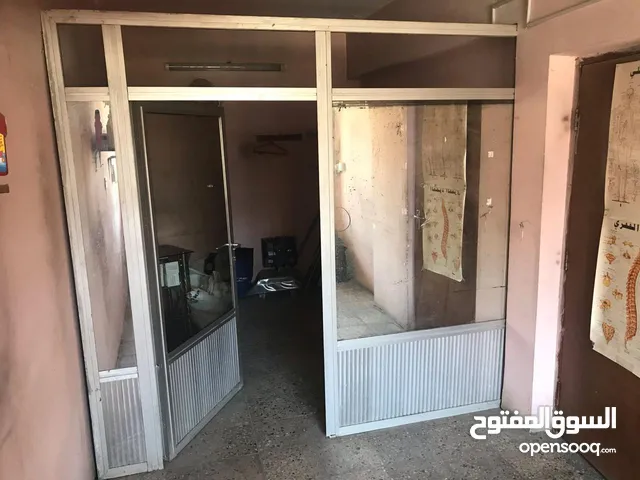 باب المنيوم مستعمل