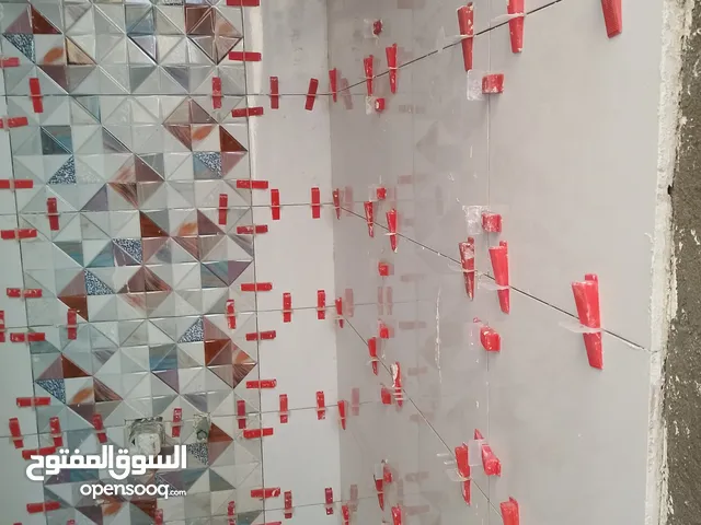 خلفه سيراميك لتطبيك الارضيات والجدران وكافه اعمال الترميم
