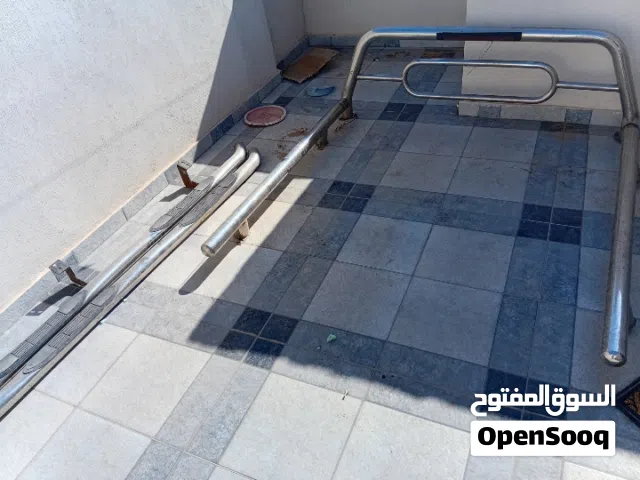 حديد خلفي لي تندره ت