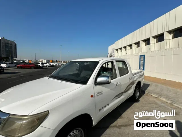 Used Toyota Hilux in Abu Dhabi