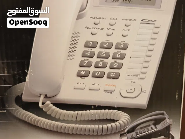 هاتف ارضي باناسونيك جديد بالكرتونه لون اسود مع كل الإضافات حسب ما هو واضح موديل KX-TS880FX