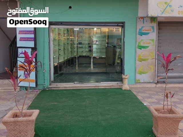 محل للايجار موقع ممتاز مميز  جنزور سيمافرو المعاقين بالزبط تاني محل مساحة 4 فى 7 متر