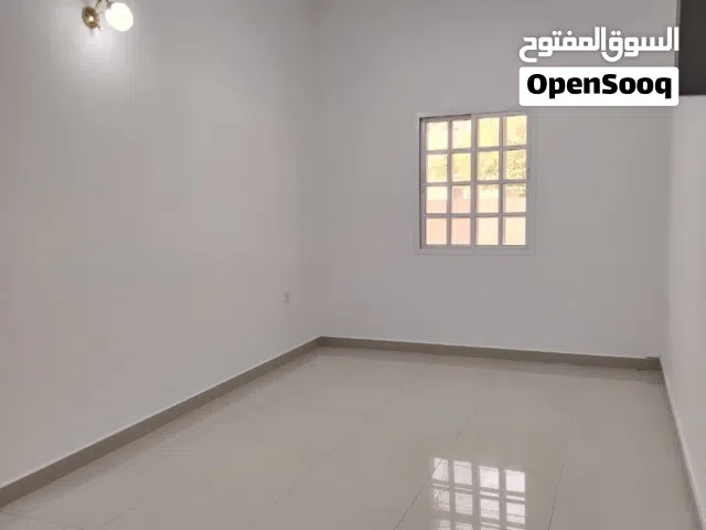 90 m2 2 Bedrooms Apartments for Rent in Muscat Ruwi