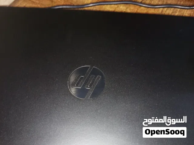 لابتوب    HP بحالة ممتازة مع لعبة  Hollow night silksong مع الجهاز بحجم 14انش مع ذاكرة SSD