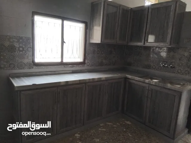 1 m2 2 Bedrooms Apartments for Rent in Zarqa Hay Al Hussain