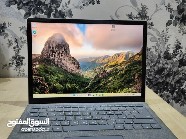i7 16gb 512 gb 160BD surface laptop tuch screen Microsoft Surface Laptop – أداء قوي بسعر مغ