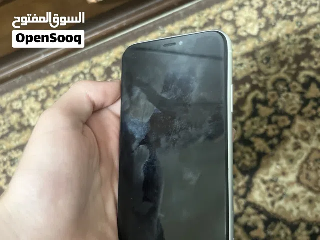 Apple iPhone XR 128 GB in Ramallah and Al-Bireh