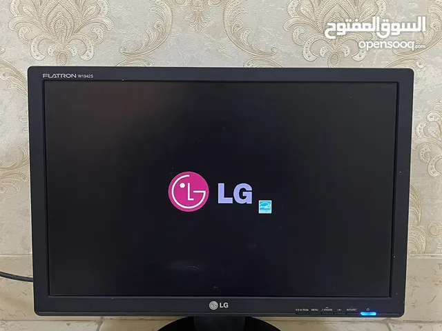 14" LG monitors for sale  in Southern Governorate