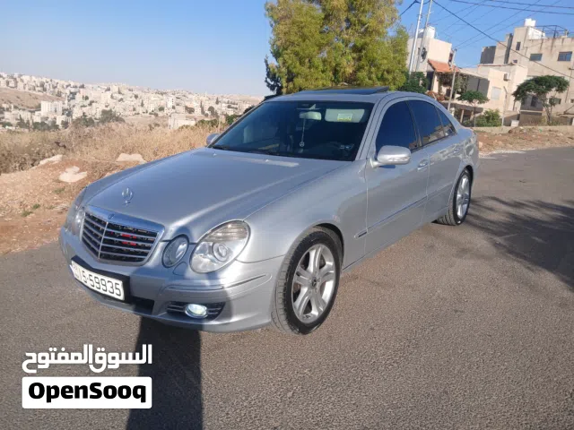 2007 مرسيدس بنز الفئة-E E 200