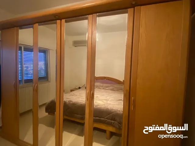 غرفة نوم خشب زان من جوا و من برا