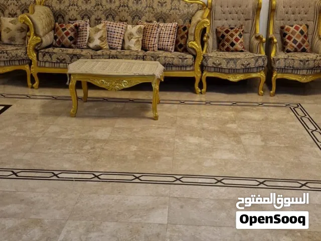طقم جلوس ملكي 7 افراد مع طاولة