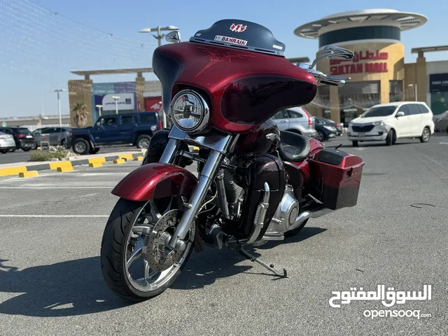 Harley Davidson StreetGlide CVO 2013 110 screaming Eagle engine