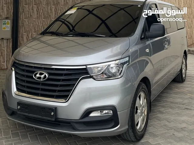 هيونداي جراند2020 وارد كوري فحص كامل جمرك جديد كلين 12 راكب أصلي للبيع كاش او اقساط او للتصدير