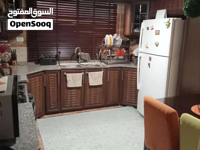 شقه للبيع في موقع مميز