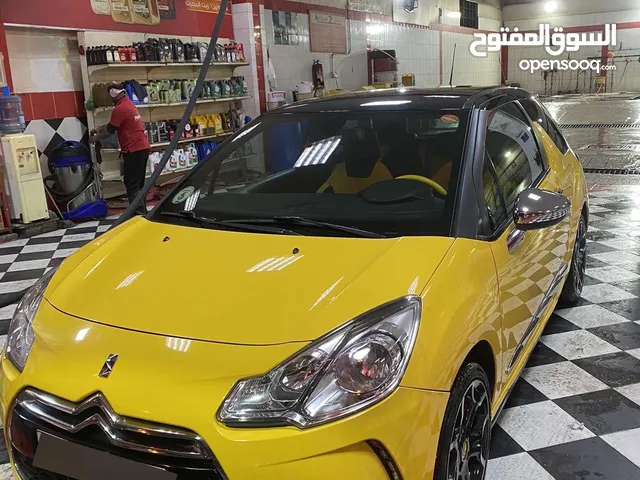 للبيع ستروين DS3 موديل 2011