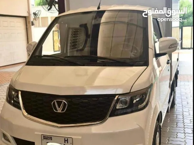 Victory V110 Box Truck 2023 model- Like New! Only 3,575 km! - Dubai - Direct owner