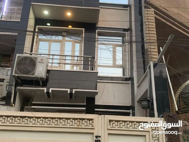 200 m2 3 Bedrooms Townhouse for Sale in Baghdad Saidiya