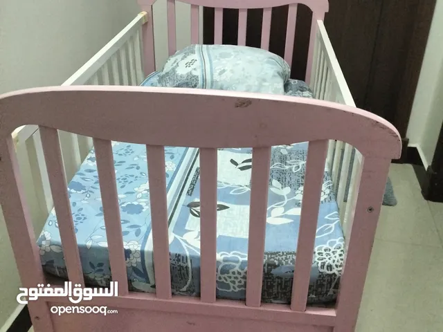 Bed for kids not used سرير للأطفال لم يستخدم