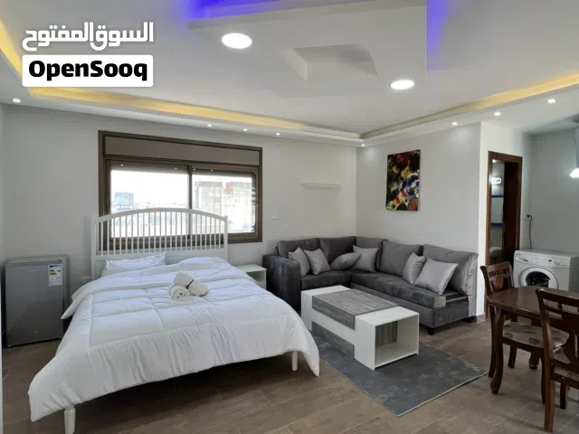 روف مفروش للأيجار الشهري