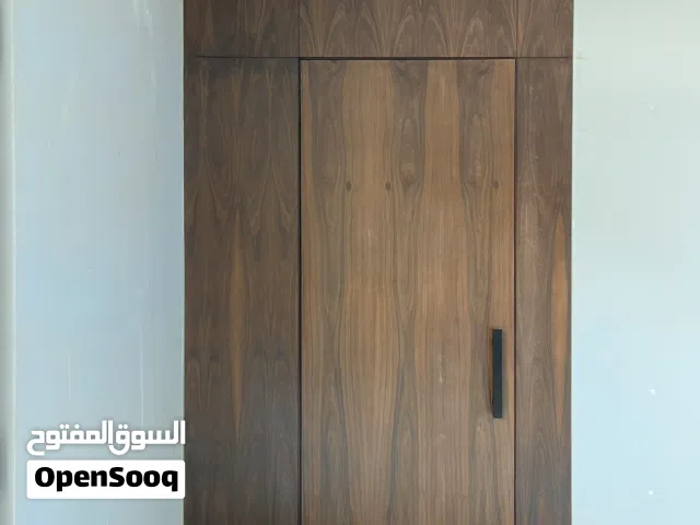 باب مغفي خشب