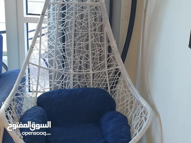 طقم جلوس للبيع بحالة جيدة لون ازرق