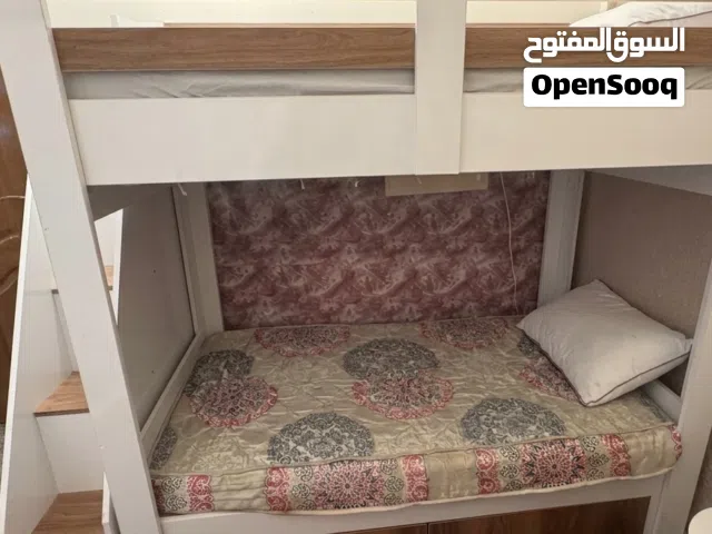 سرير اطفال طابقين