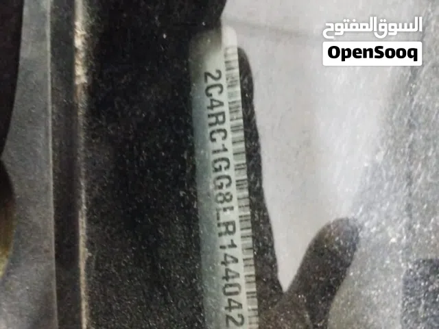 2020 كرايسلر باسيفيكا Limited