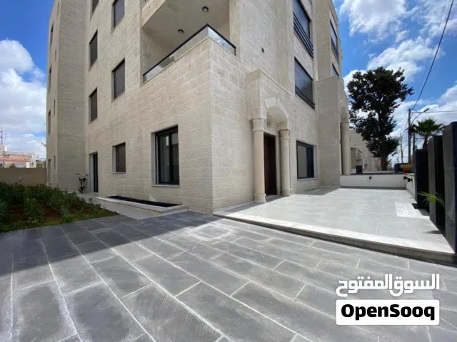255 m2 4 Bedrooms Apartments for Sale in Amman Um Uthaiena