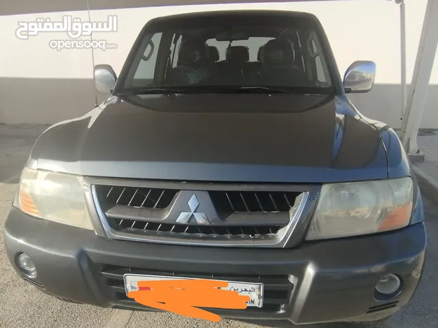 Used Mitsubishi Pajero Sport in Southern Governorate