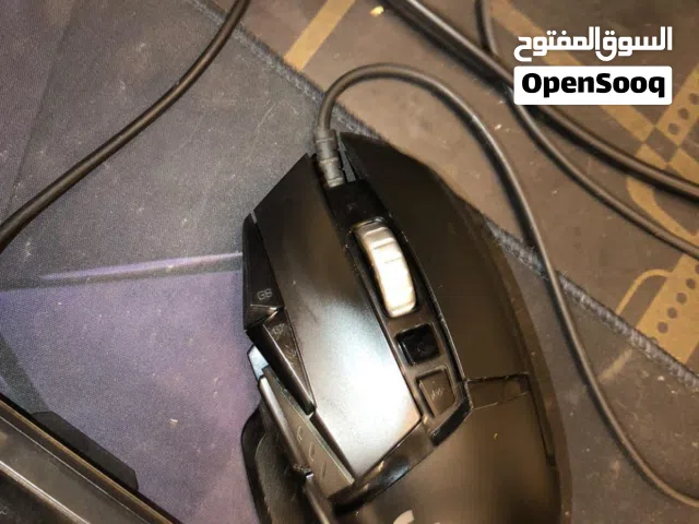 الشاشة 30 ماوس 25 كيبورد 10 مايك 15 كرسي 35 ميكسر الصوت 10