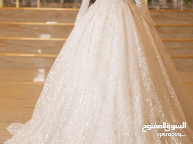 Weddings and Engagements Dresses in Al Batinah