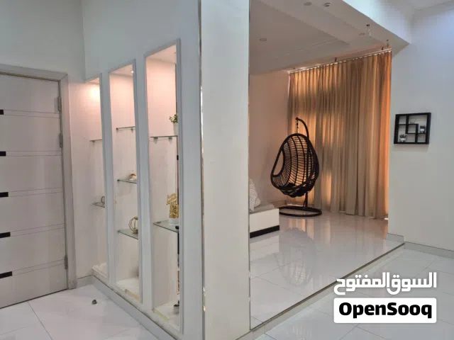فيلا راقية مودرن للإيجار -A modern, elegant villa for rent – Al Maabilah South – near the Indian Sch